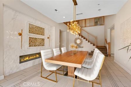 Mariposa Court, West Hills, California 91304