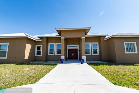 21810 NW 270th St, Okeechobee, Florida 34972