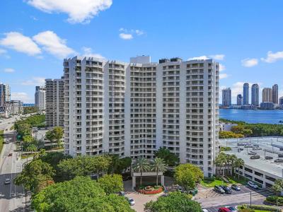 3300 NE 192nd St 913, Aventura, Florida 33180, USA
