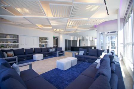 227 NE 2nd St 2601, Miami, Florida 33132, USA