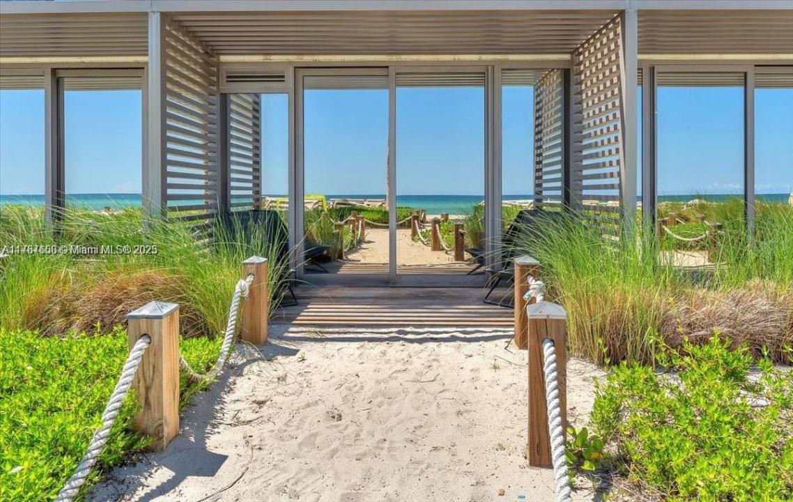 18975 Collins Ave Cabana # 8, Sunny Isles Beach, פלורידה 33160, ארצות הברית של אמריקה