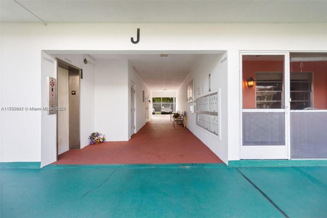 5300 Washington St J116, Hollywood, フロリダ 33021, アメリカ合衆国