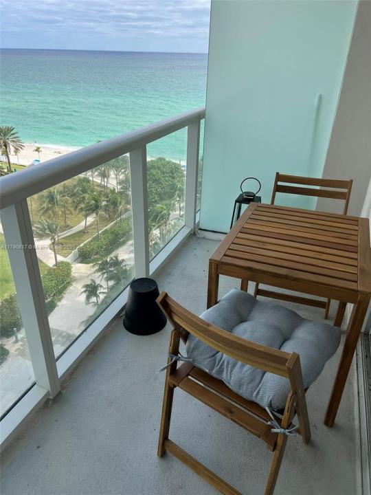 19201 Collins Ave 1025, Sunny Isles Beach, Floride 33160, États-Unis