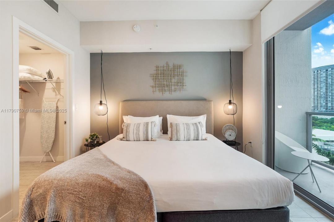 3900 Biscayne Blvd N-821, Miami, 佛罗里达州 33137, 美国