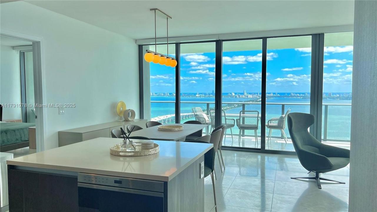 3131 NE 7th Ave 3601, Miami, Флорида 33137, Соединенные Штаты