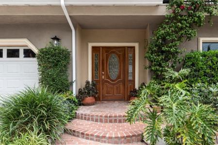 Hillhaven Avenue, Tujunga, California 91042