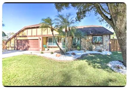 853 S South Wind Cir, Sunrise, Florida 33326, USA