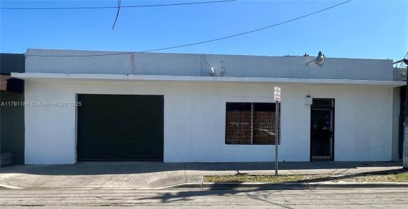 1240 NW 29th St, Miami, Florida 33142, USA