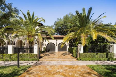 6016 Leonardo St, Coral Gables, Florida 33146, USA