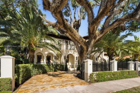 6016 Leonardo St, Coral Gables, Florida 33146