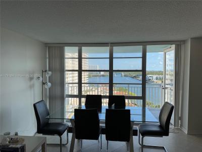 301 174th St 1105, Sunny Isles Beach, Florida 33160, USA