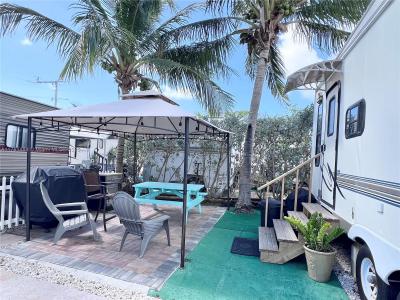 325 Calusa St #5, Key Largo, Florida 33037, USA