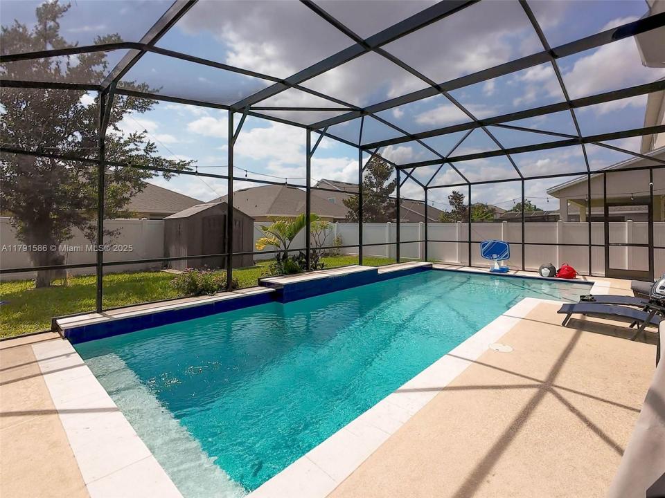 1706 LEATHERBACK LANE, Saint Cloud, Florida 34771, USA