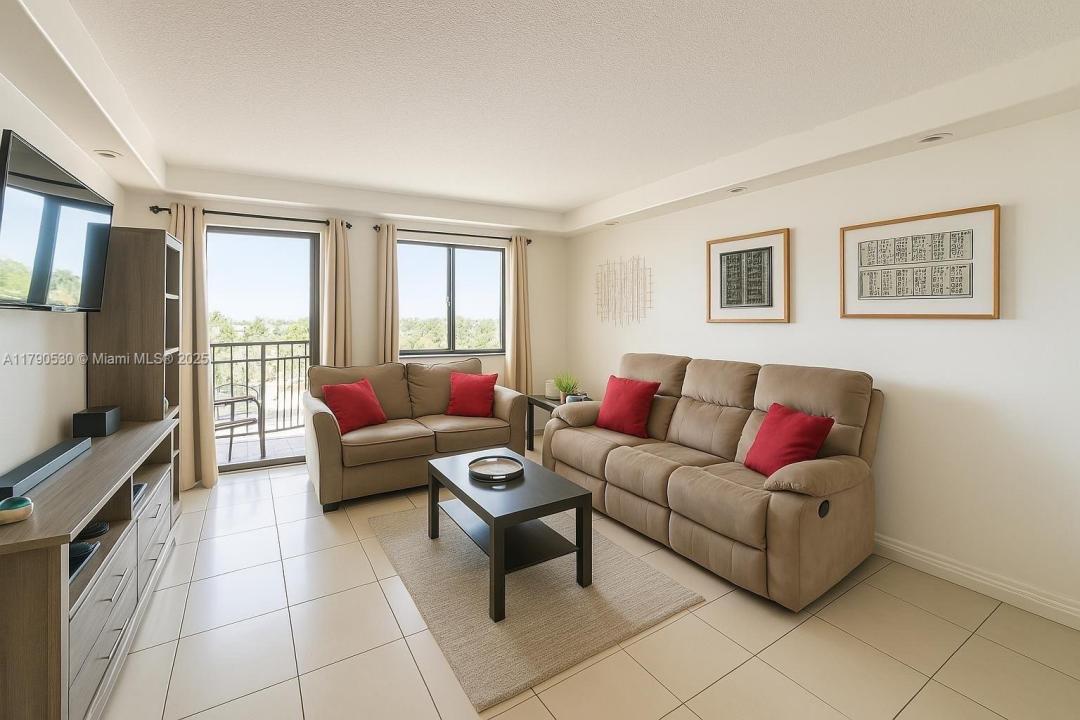 301 Golden Isles Dr 508, Hallandale Beach, Florida 33009, HOA KỲ