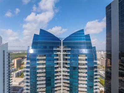 17121 Collins Ave PH4806, Sunny Isles Beach, Florida 33160, USA
