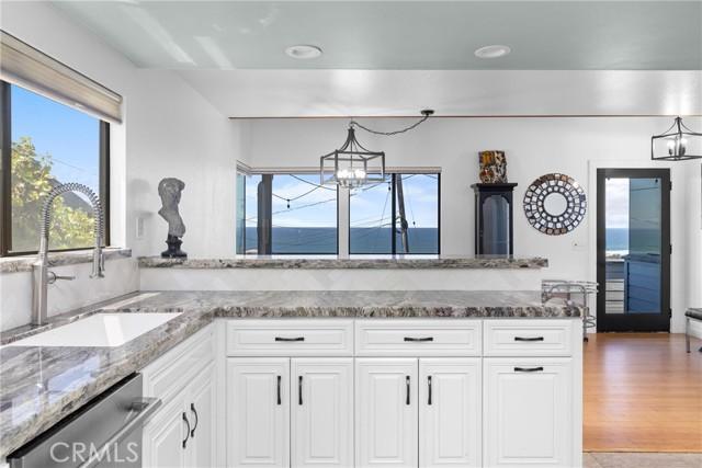 Maple Avenue, Morro Bay, California 93442