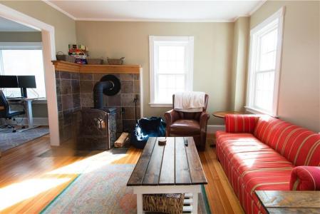 21 Congdon Avenue, Newport, Rhode Island 02840