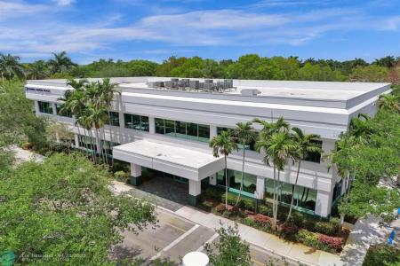 2690 Weston Rd, Weston, Florida 33331