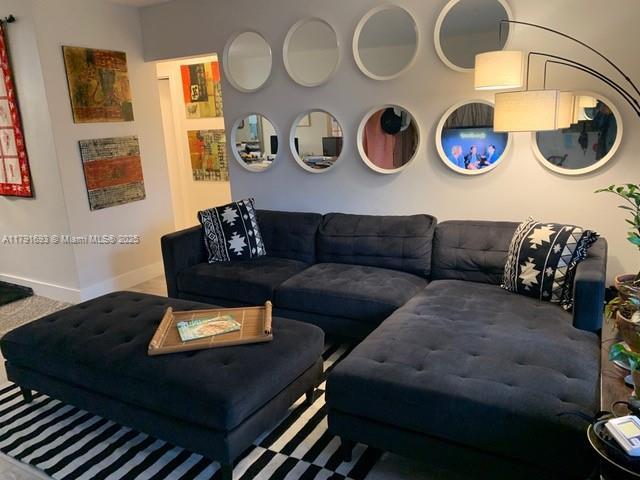 2 NE 44 ST, Miami, Florida 33137, Stati Uniti