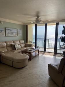 200 Ocean Trail Way 1304, Jupiter, Florida 33477, USA