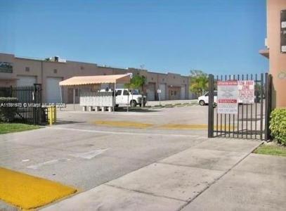 16611 SW 117th Ave 7D, Miami, Florida 33177, USA