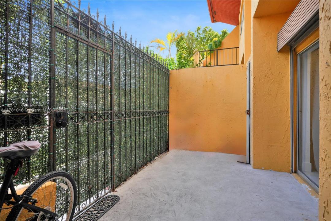 13775 SW 84th St C, Miami, Florida 33183