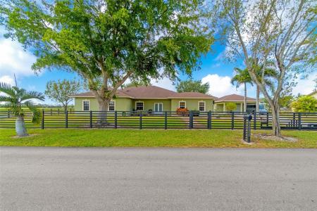 19302 SW 292nd St, Homestead, Florida 33030, USA