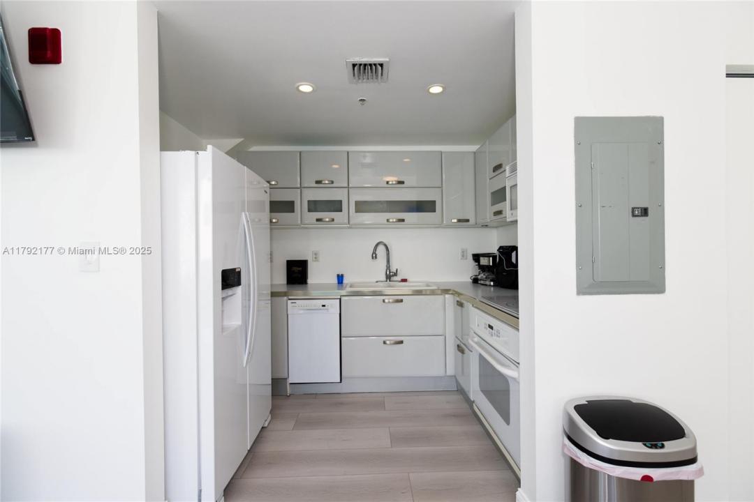 6580 Indian Creek Dr 608, Miami Beach, Флорида 33141, Соединенные Штаты