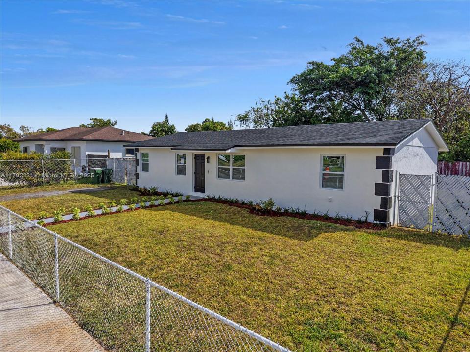 439 SW 17th Ter, Homestead, Florida 33030