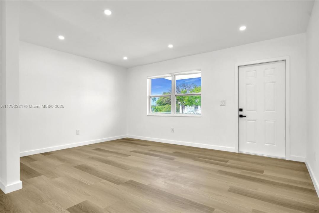 439 SW 17th Ter, Homestead, Florida 33030