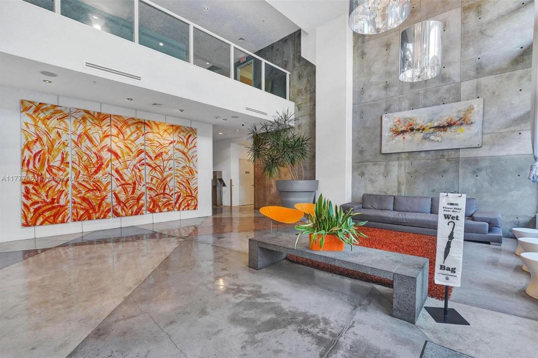 234 NE 3rd St 2202, Miami, Florida 33132, Estados Unidos