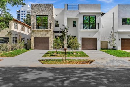 1389 SW 22nd Ter, Miami, Florida 33145, USA