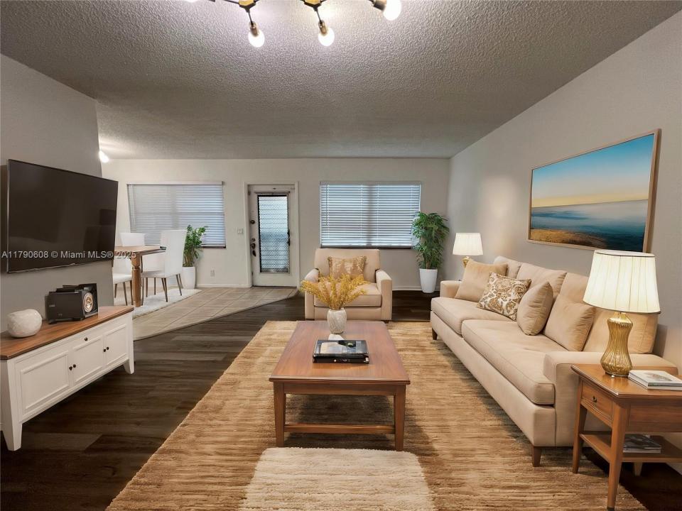 3089 E Yarmouth E 3089, Boca Raton, Florida 33434