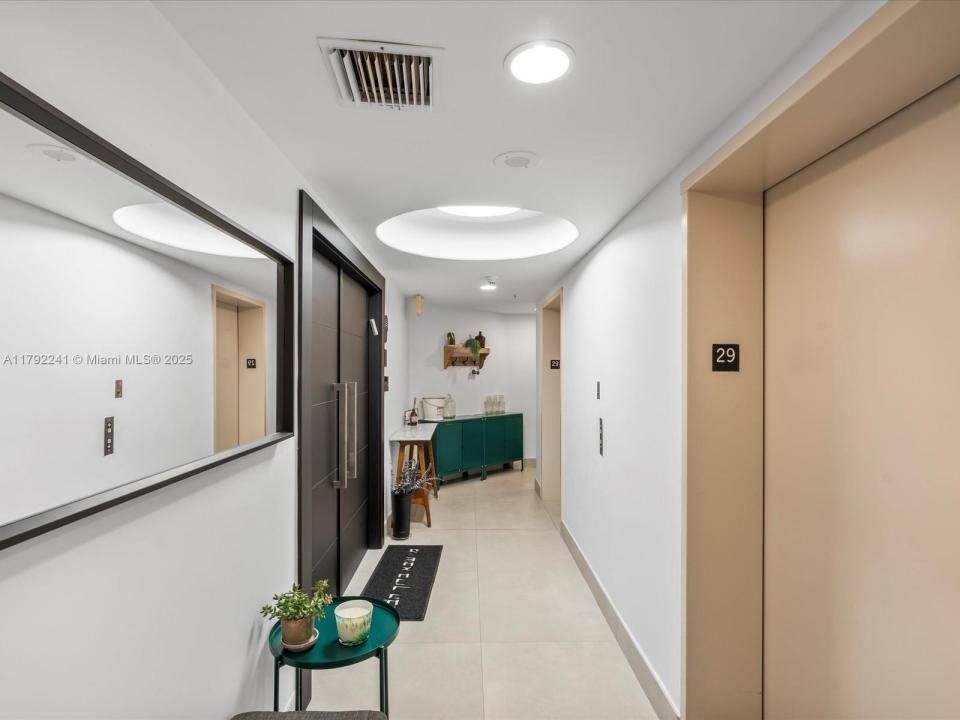 3370 Hidden Bay Dr 2900, Aventura, Floride 33180, États-Unis