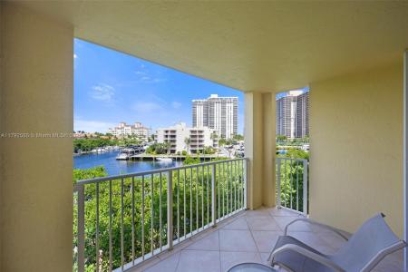19999 E Country Club Dr 1406, Aventura, Florida 33180, USA