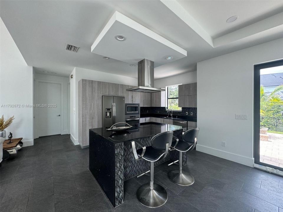 3823 SW 3rd ST, Cape Coral, Florida 33991, Amerika Birleşik Devletleri