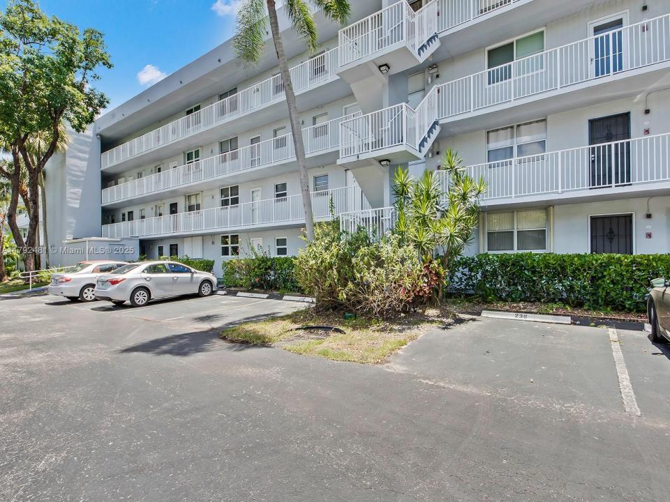 108 Royal Park Dr 3G, Oakland Park, 佛罗里达州 33309, 美国
