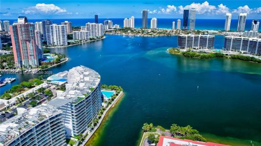 3300 NE 188th St 611, Aventura, Florida 33180, USA