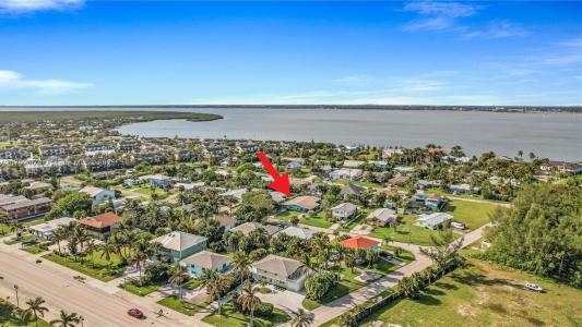 1115 Hernando St, Fort Pierce, Floride 34949, États-Unis