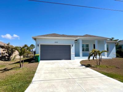 15096 Aldama Circle, Port Charlotte, Florida 33981, USA