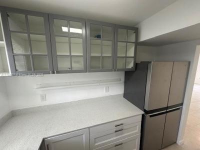 7660 SW 82nd St H110, Miami, Florida 33143, USA