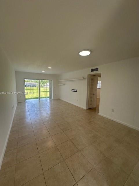 7660 SW 82nd St H110, Miami, Florida 33143, HOA KỲ