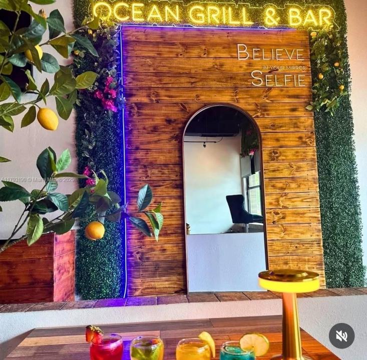 1814 Harrison St, Hollywood, Florida 33020