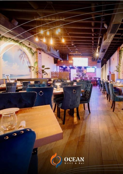1814 Harrison St, Hollywood, Florida 33020