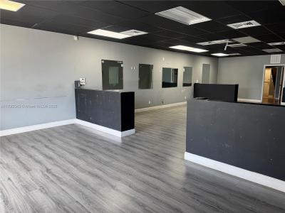302 SW Tulip Blvd, Port St. Lucie, Florida 34953