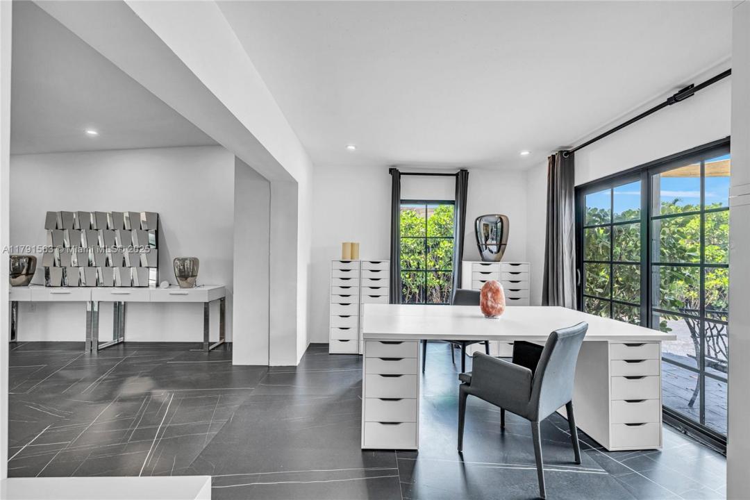 560 NW 116th Ter, Miami, Floride 33168, États-Unis