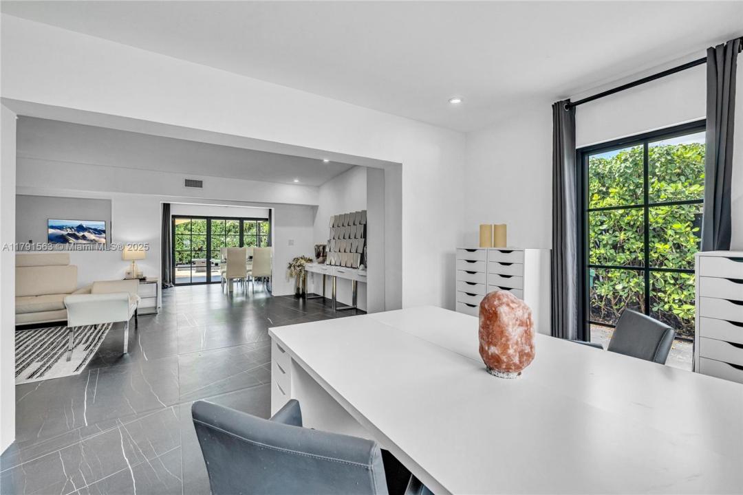560 NW 116th Ter, Miami, Floride 33168, États-Unis