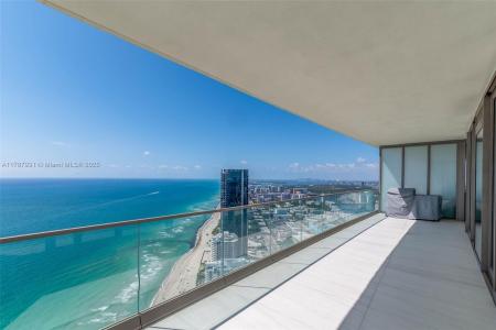 18975 Collins Ave LPH-5403, Sunny Isles Beach, Florida 33160, USA