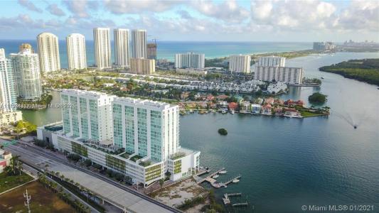 400 Sunny Isles Blvd, Sunny Isles Beach, Floride 33160, États-Unis