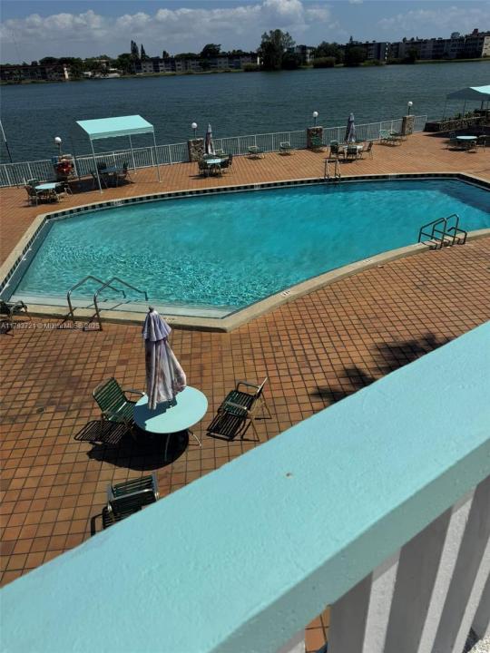 18555 NE 14th Ave 602, Miami, Флорида 33179, Соединенные Штаты